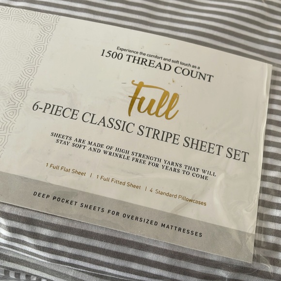 Full Size Bed Sheets - Picture 2 of 2